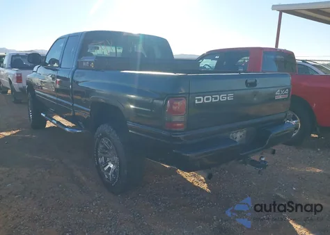 2001 Dodge Ram 1500 St z USA, uszkodzony, nr VIN 3B7HF13Z11G741479